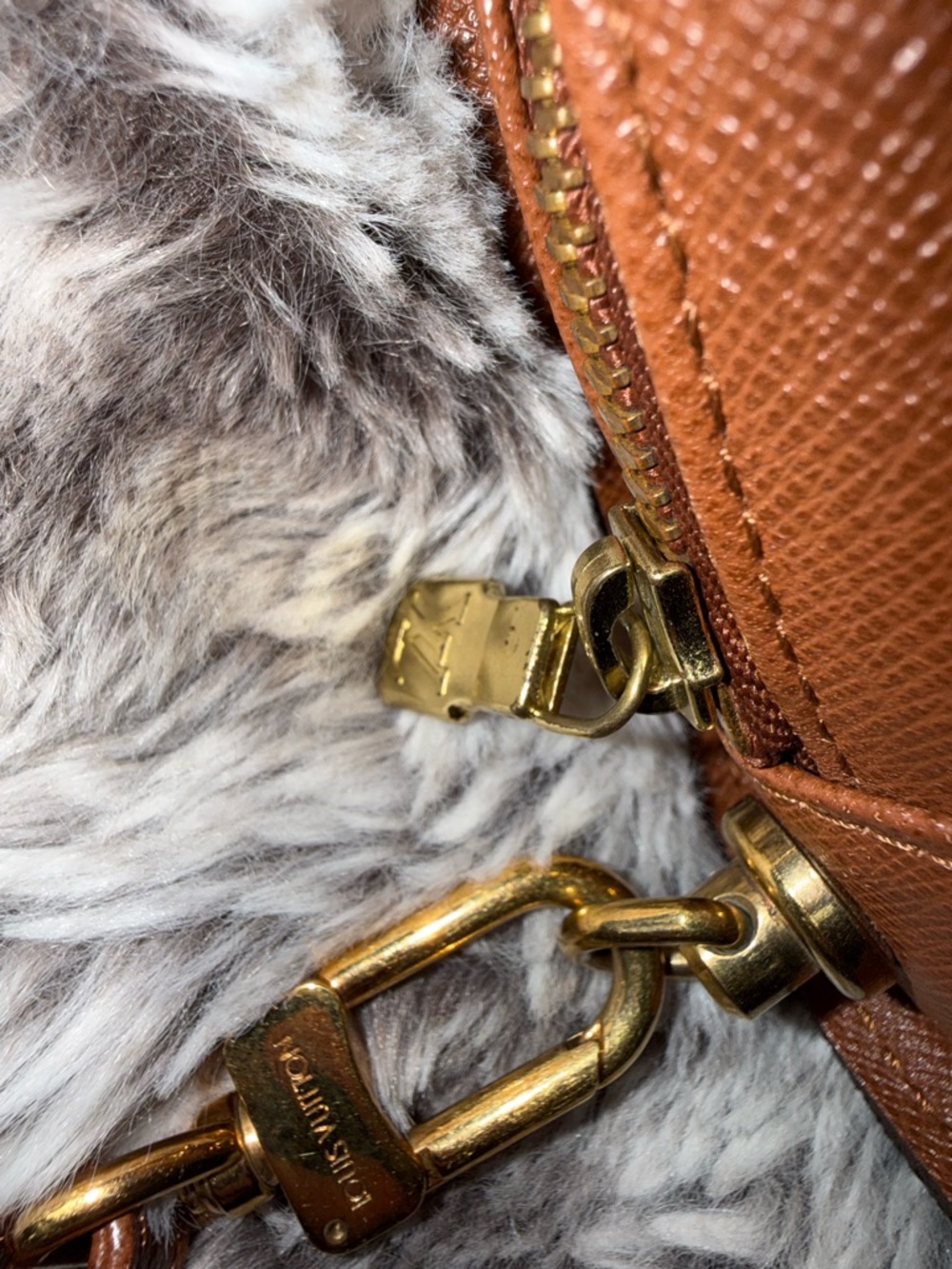 Louis Vuitton Monogram Pochette Orsay 2000 Vintage Y2K🔥 - Picture 8 of 13